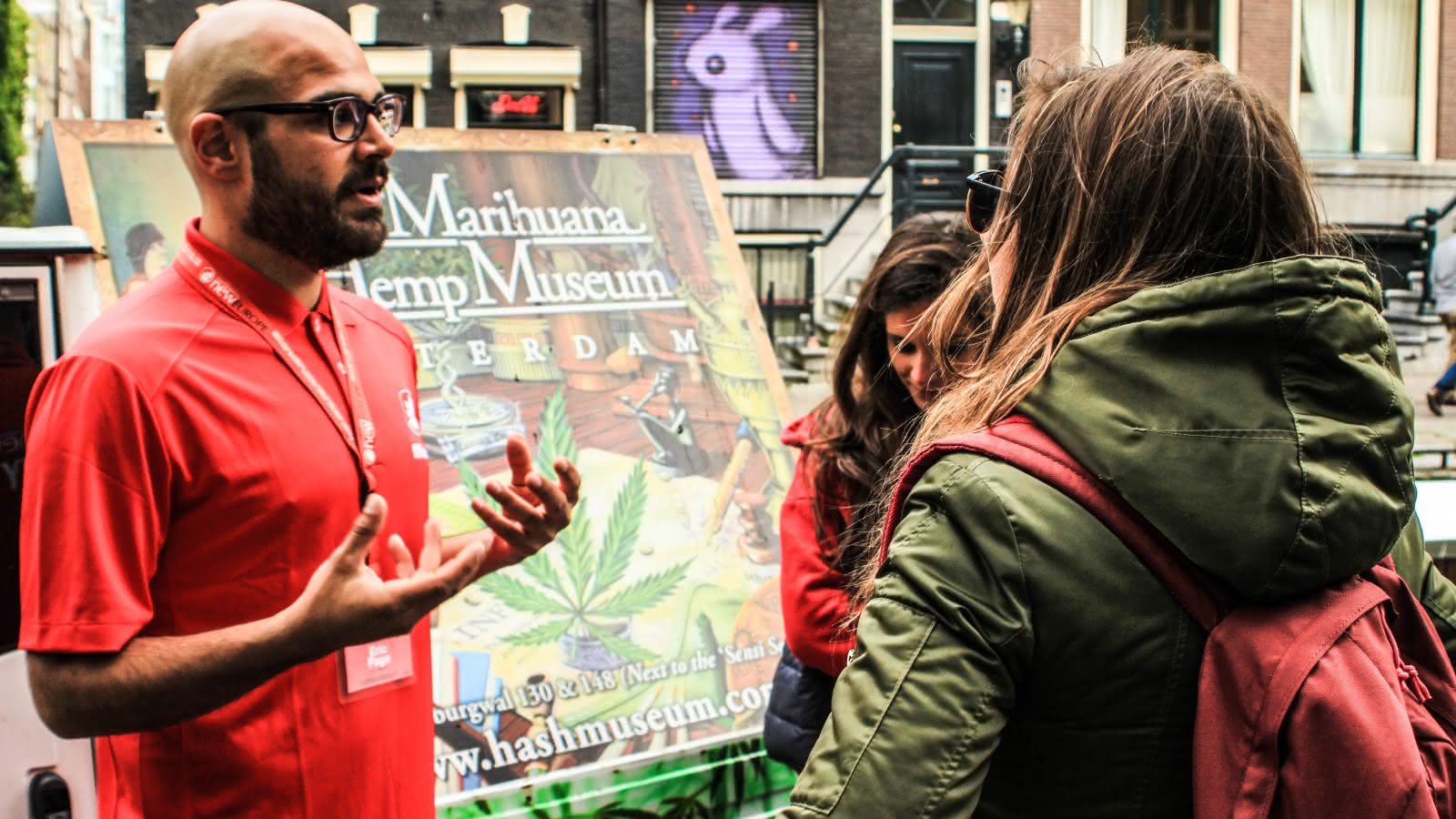 The Alternative Tour group in front of the Hash Marihuana & Hemp Museum in Amsterdam 