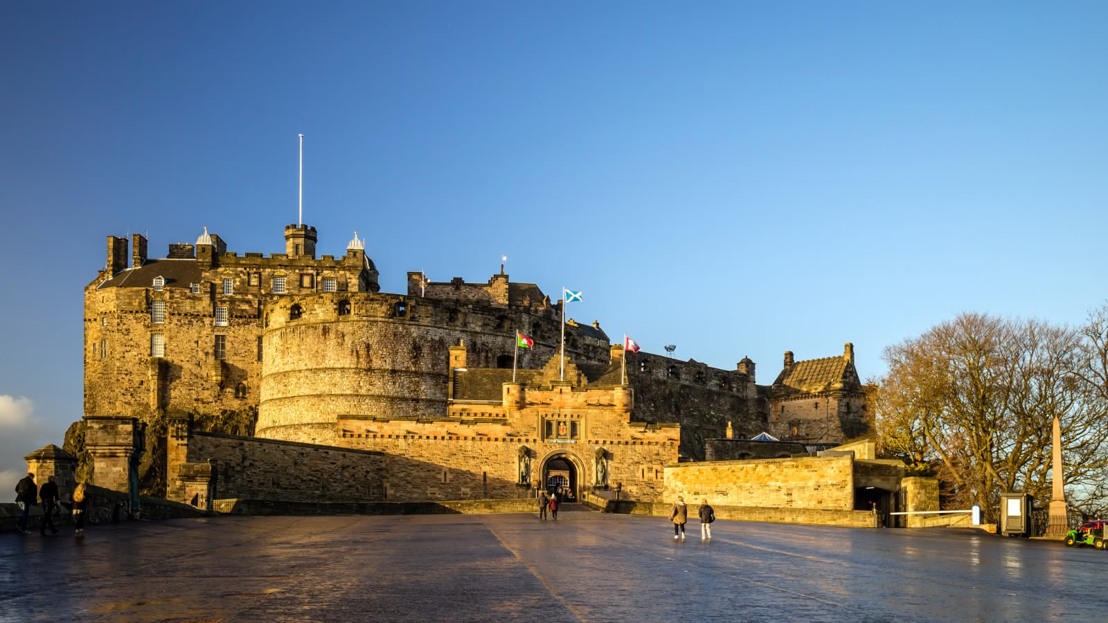 castle tours in edinburgh